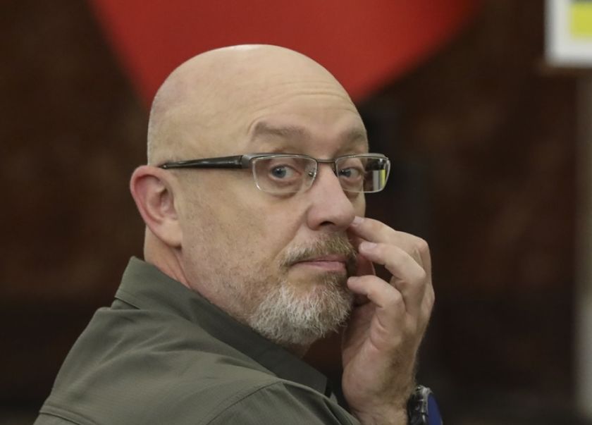 Zelenski destituye al ministro de Defensa, Oleksiy Reznikov