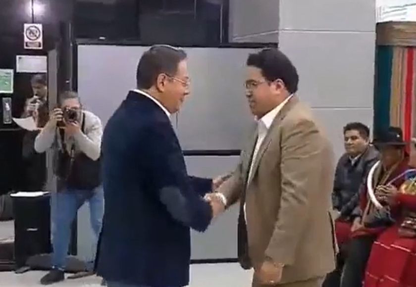 César Siles es posesionado como nuevo Procurador del Estado