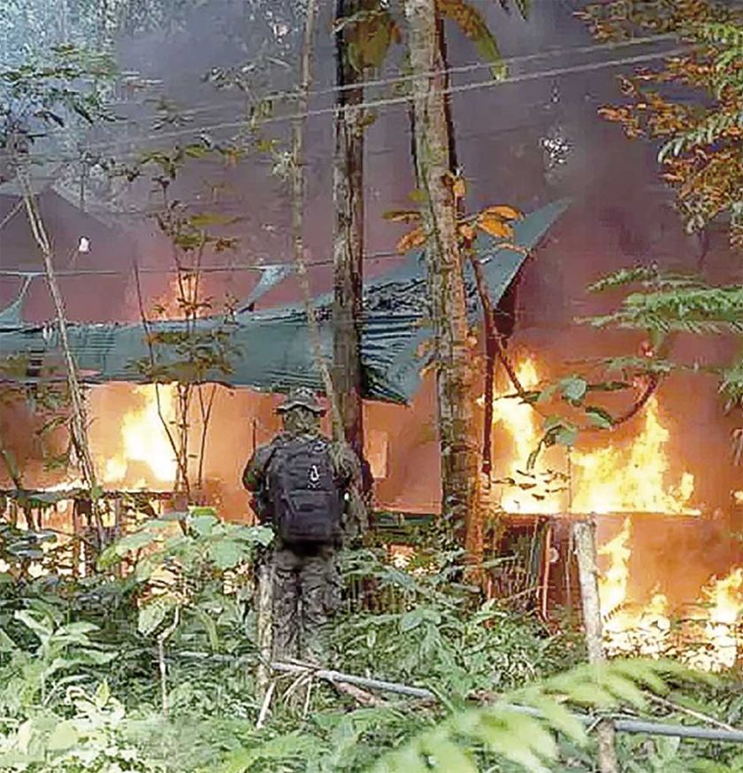 Chapare: Destruyen 3 megalaboratorios