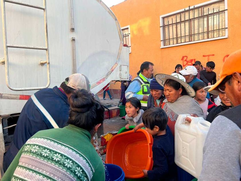 Crece la cantidad de gente que recibe agua de cisterna