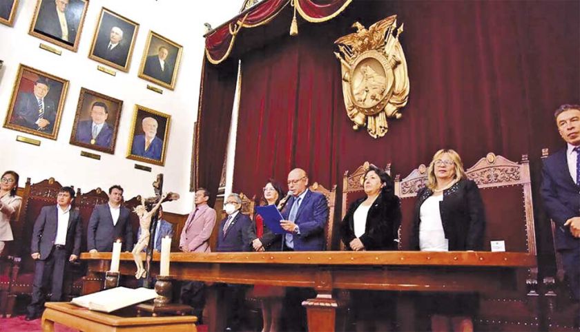 Abogados ven que interinatos  afectan a la seguridad jurídica