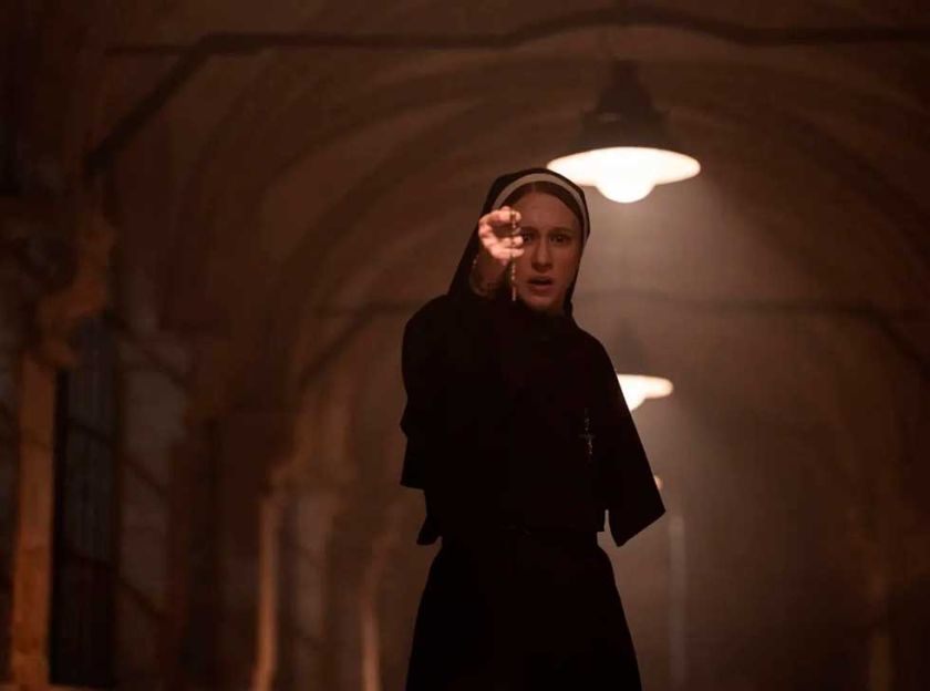 “The Nun II” expande el horror hasta las profundidades de grupo de monjas