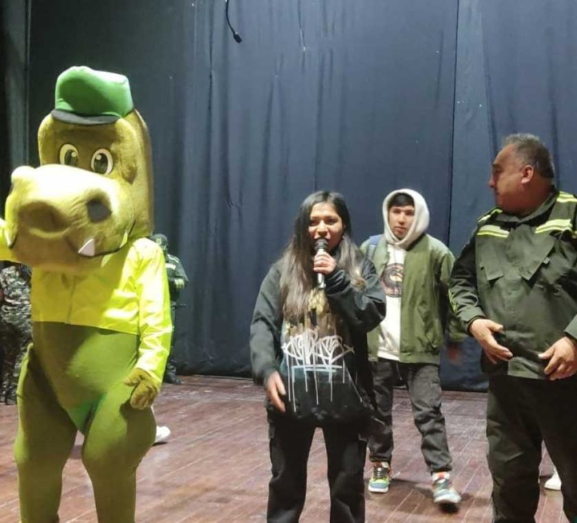 Alumnos participaron del Dinoconcurso