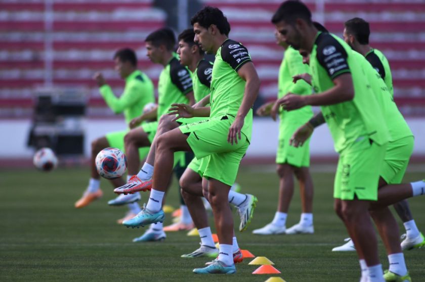 Selección nacional trabajará con 25 futbolistas en el micro ciclo