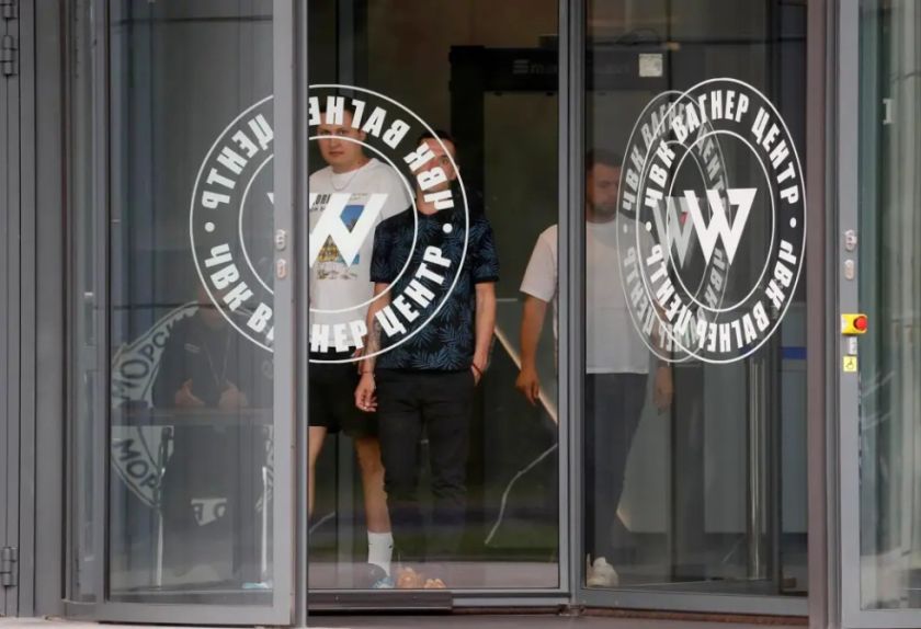 Putin encarga al exjefe del estado mayor de los Wagner organizar unidades de voluntarios para combatir en Ucrania