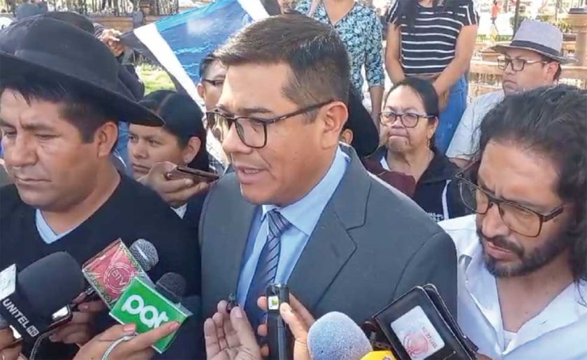 TSE supervisa congreso del evismo en medio de discordias de vocales