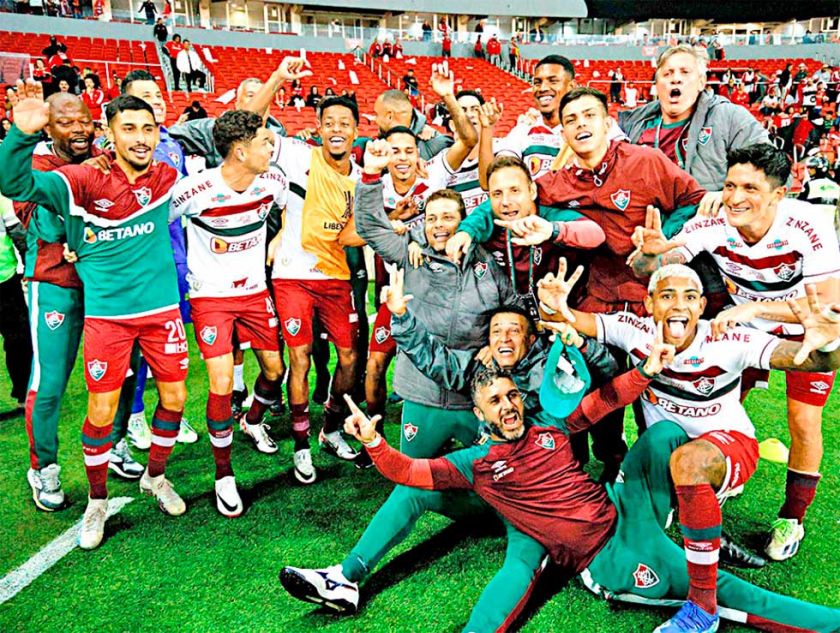Fluminense remonta y es el primer finalista