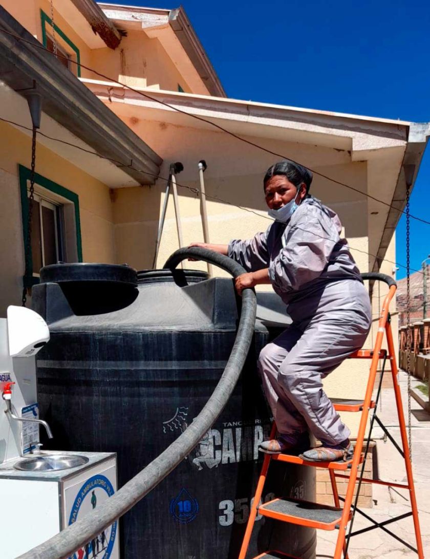 Pese a racionamiento, llega el agua centros sanitarios de Potosí