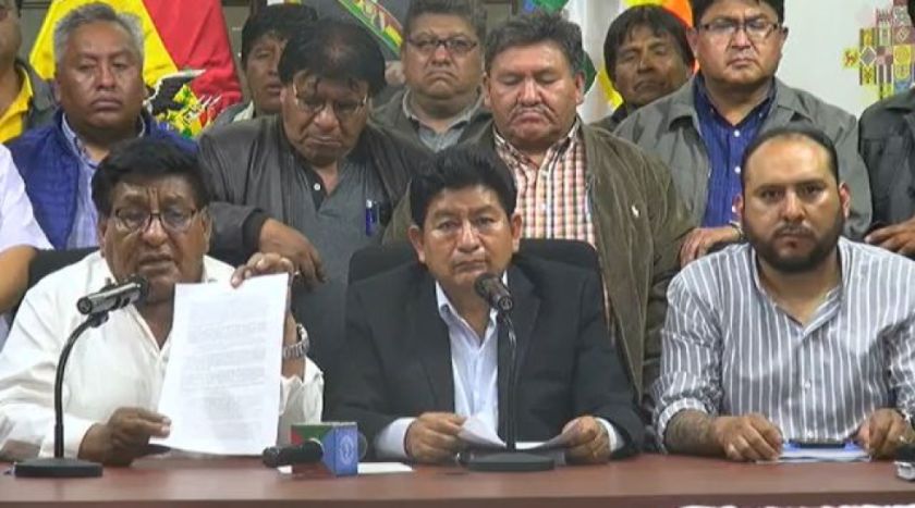 Gobierno y choferes llegan a un acuerdo y se suspende anuncio de bloqueos