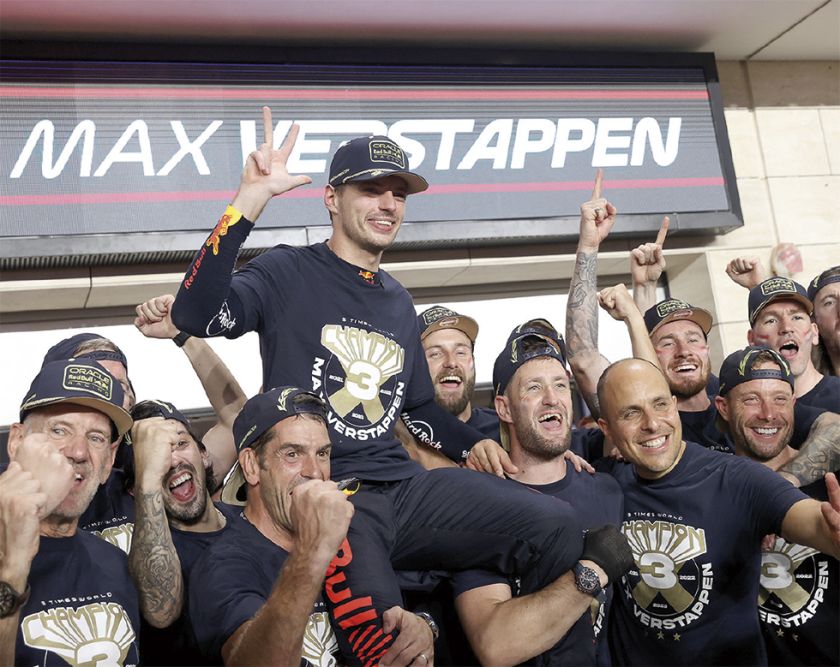 ¡Verstappen, tricampeón!