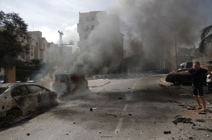 Nuevos bombardeos israelíes en el sur del Líbano en respuesta al ataque de Hizbulá