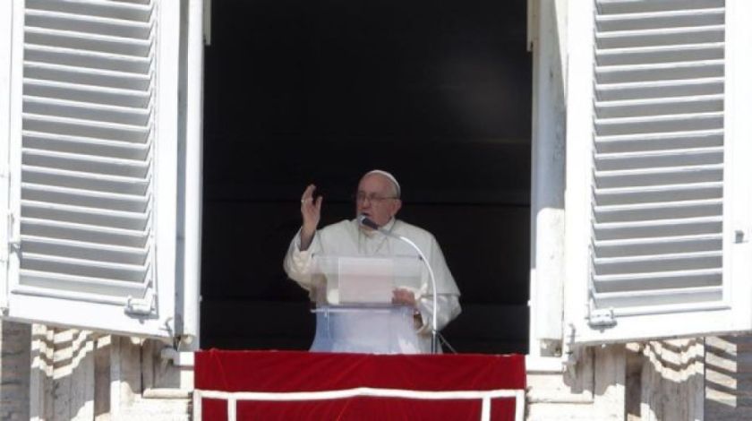 El Papa pide que “los ataques de las armas se terminen” en Israel y Palestina