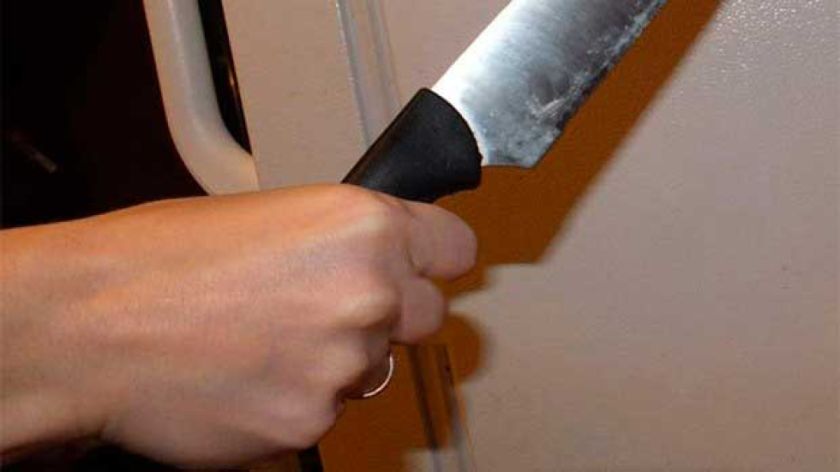 Una mujer mató a su concubino con dos certeras puñaladas en Llallagua