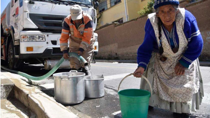 Vecinos de Cantería reciben agua dos veces por semana