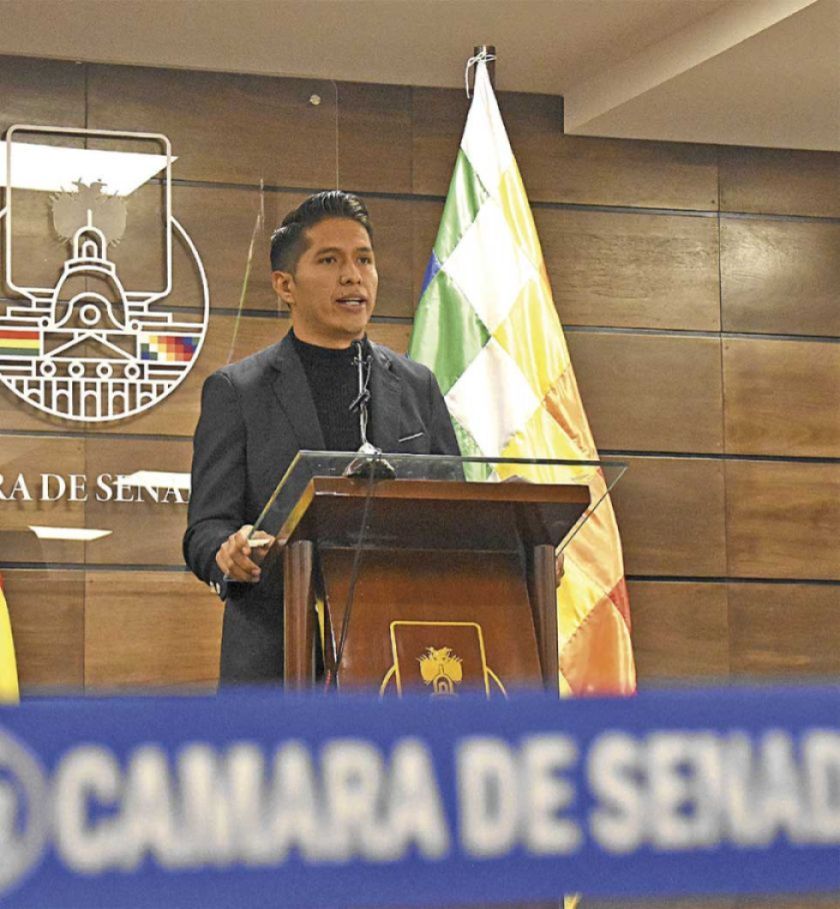 Andrónico Rodriguez se declara víctima de “guerra sucia” y niega “cuota de poder” en el Gobierno
