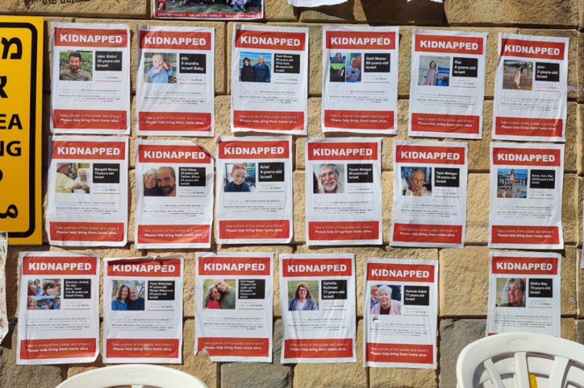 Israel informa de que la mayoría de los rehenes capturados por Hamás están vivos
