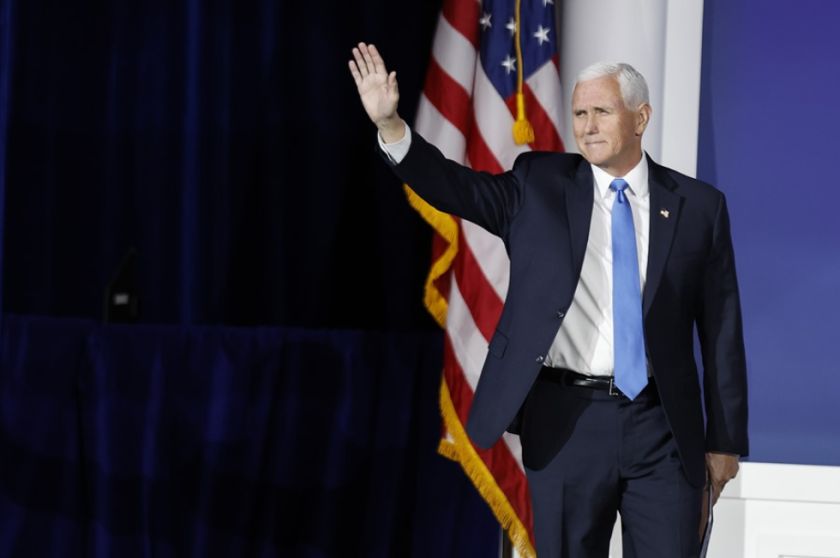 Mike Pence se retira de la carrera republicana para las elecciones presidenciales de EE.UU.