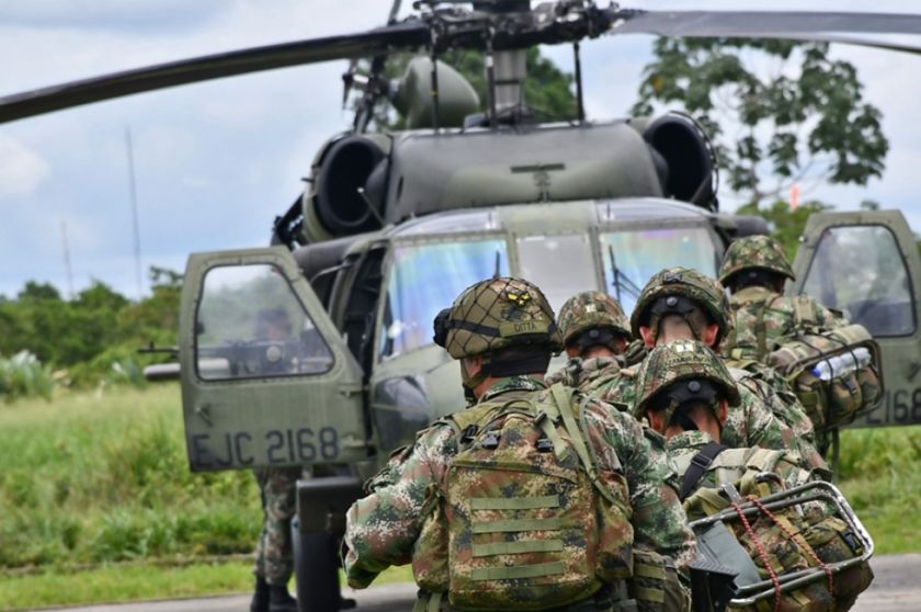 Colombia vive otra campaña electoral manchada por la violencia a pesar del cese al fuego