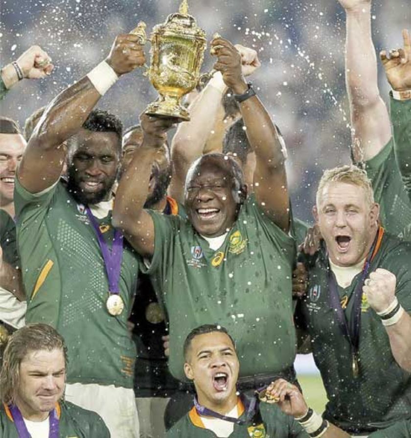 Rugby: Sudáfrica toca la gloria en una agónica final