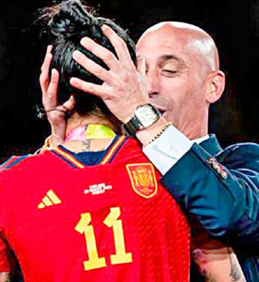 La FIFA suspende  durante tres años  a Luis Rubiales