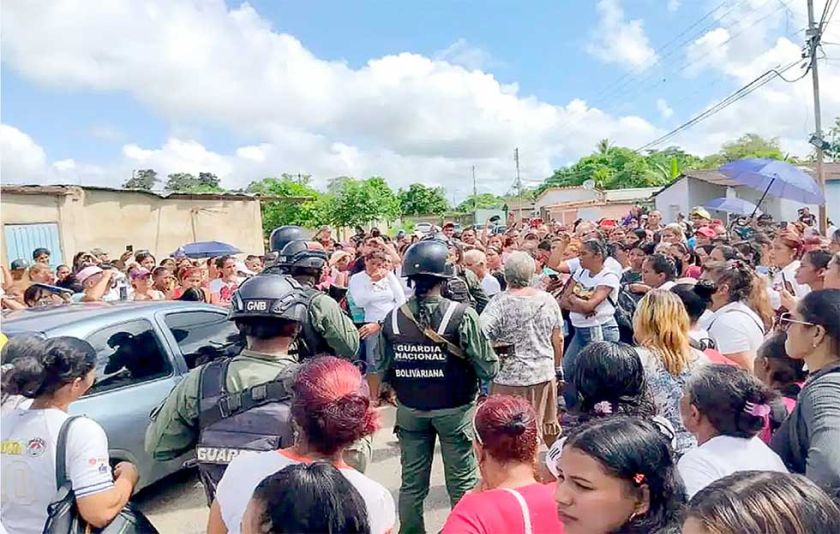 Venezuela: Decomisan  171 armas en una cárcel