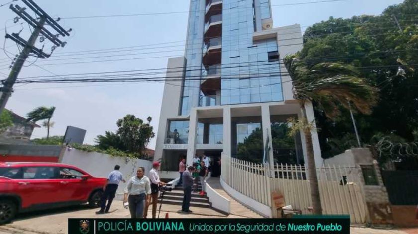 Identifican y buscan a dos peruanos por el asesinato de un policía en un investigación antidroga