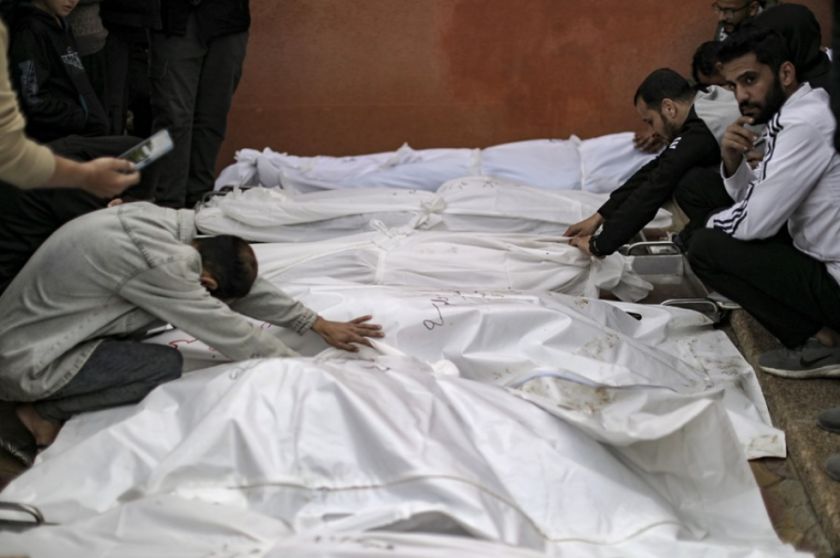 Más de 200 muertos por ataques israelíes en Gaza horas antes del inicio de la tregua humanitaria, según Hamás