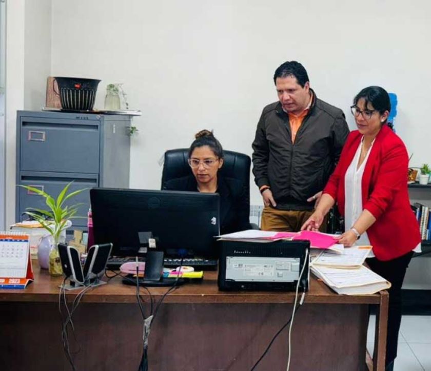 Inspeccionan la calidad de los servicios fiscales
