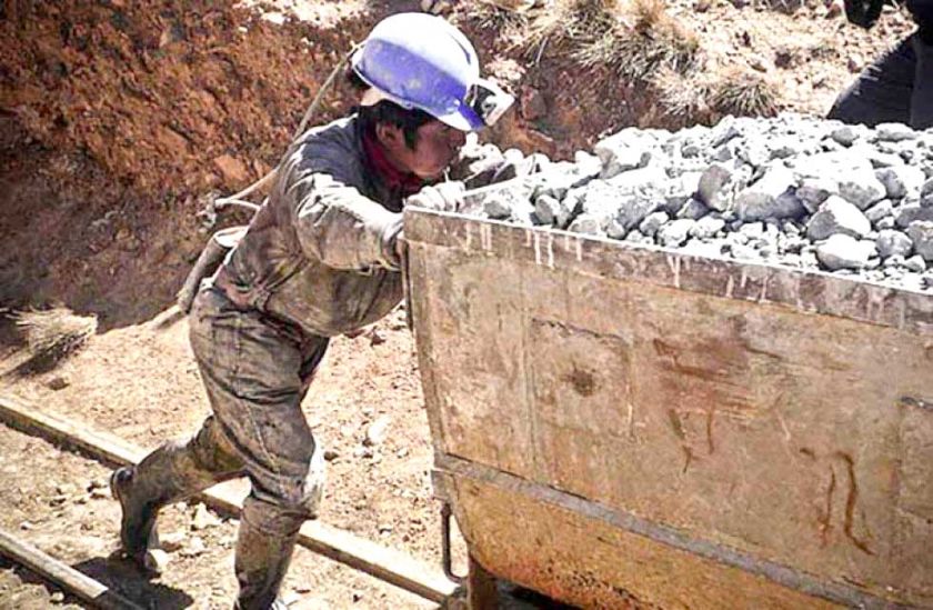 No se elimina trabajo de menores en yacimientos mineros de Potosí