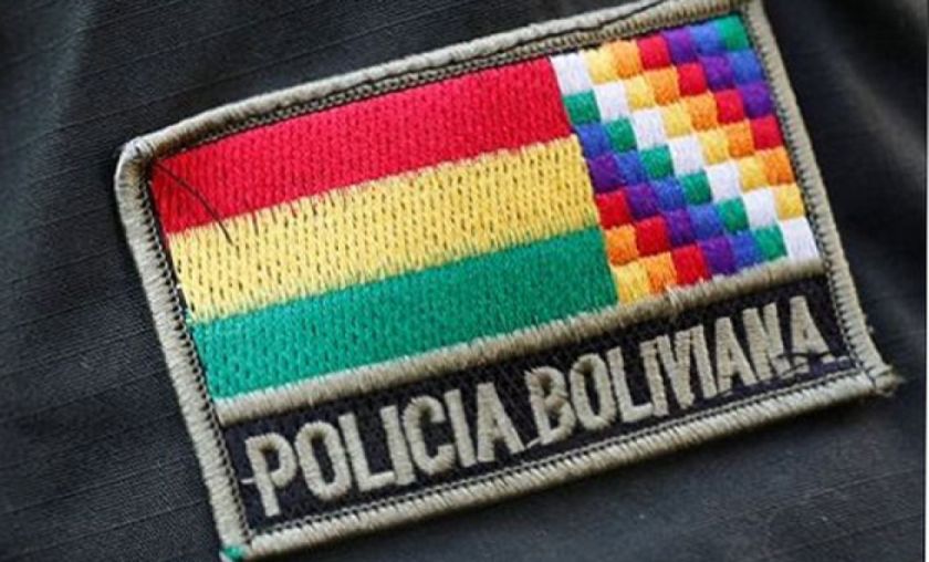 Detienen a dos policías por posesión de drogas en Oruro