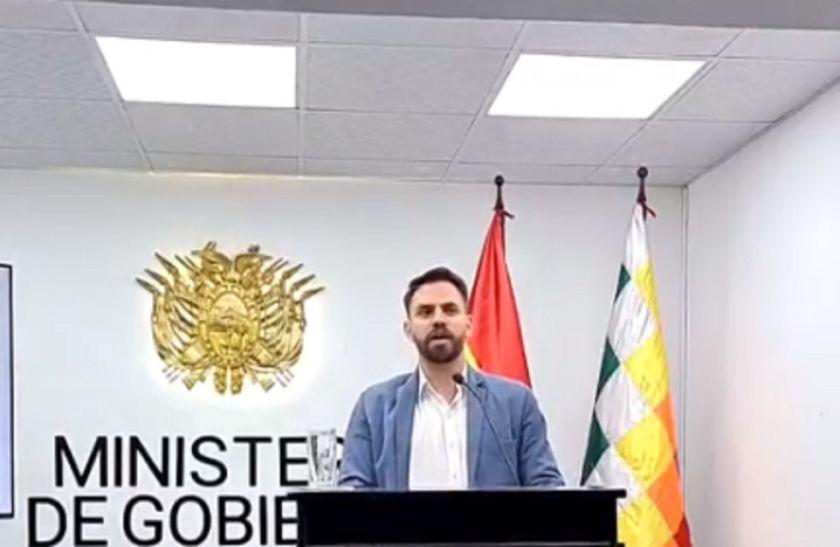 El Ministerio de Gobierno se pronuncia respecto  a demanda de una subteniente