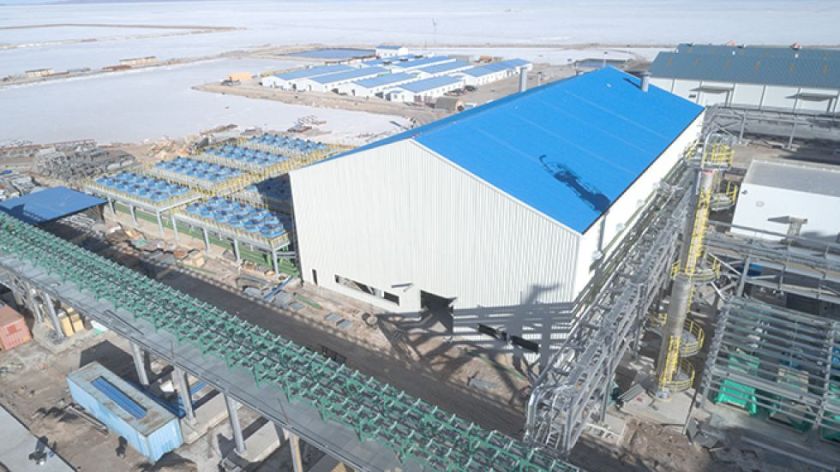 La Planta de Cloruro de Potasio prevé obtener 90.000 toneladas este año y tiene “inmensa” demanda, afirma YLB