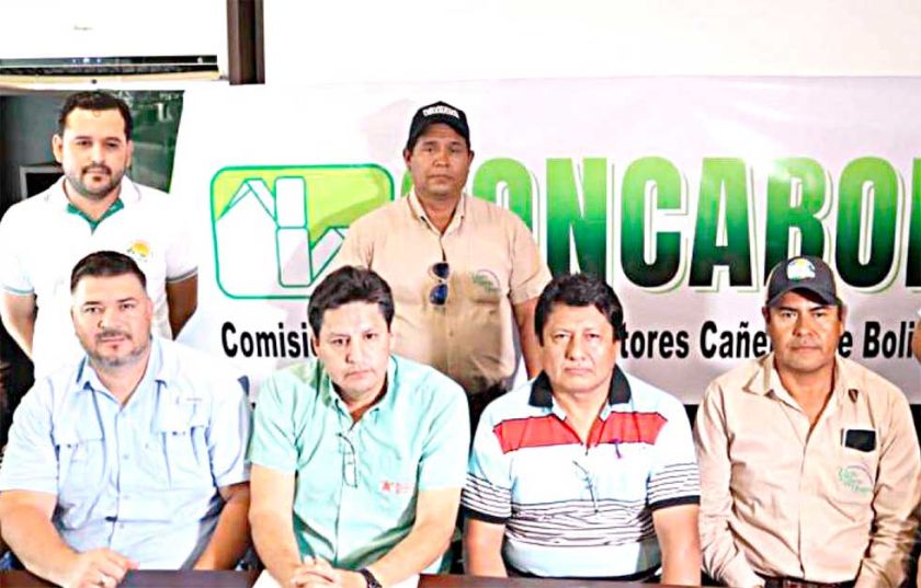 Ejecutivo llama al diálogo y cañeros al “tractorazo”
