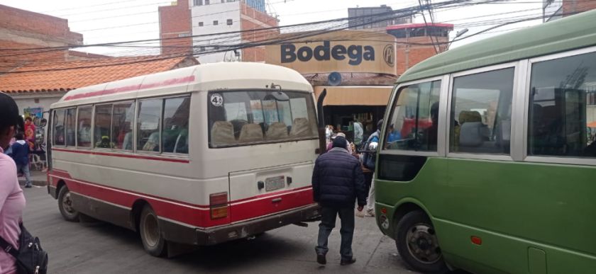 Dan 48 horas para que la alcaldesa frene alza ilegal de pasajes en la ciudad de Potosí
