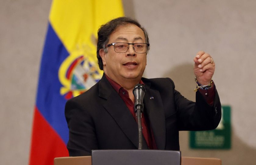 Comisión del Congreso una abre investigación previa a Petro por supuesta financiación irregular