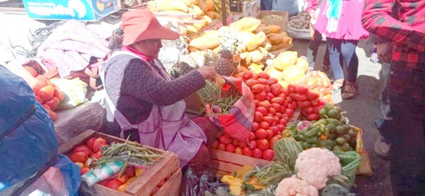 Prevén carencia de alimentos en mercados de la ciudad de Potosí