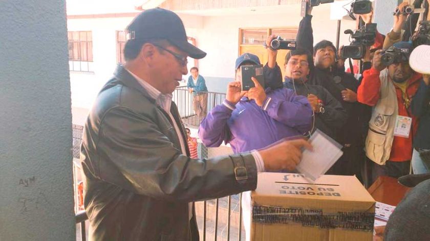 Impulsores de revocatorio de Llally requieren más de 45 mil firmas