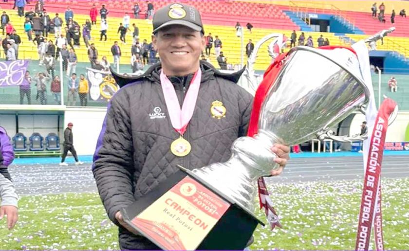 Real busca dar continuidad al técnico Cleibson Ferreira