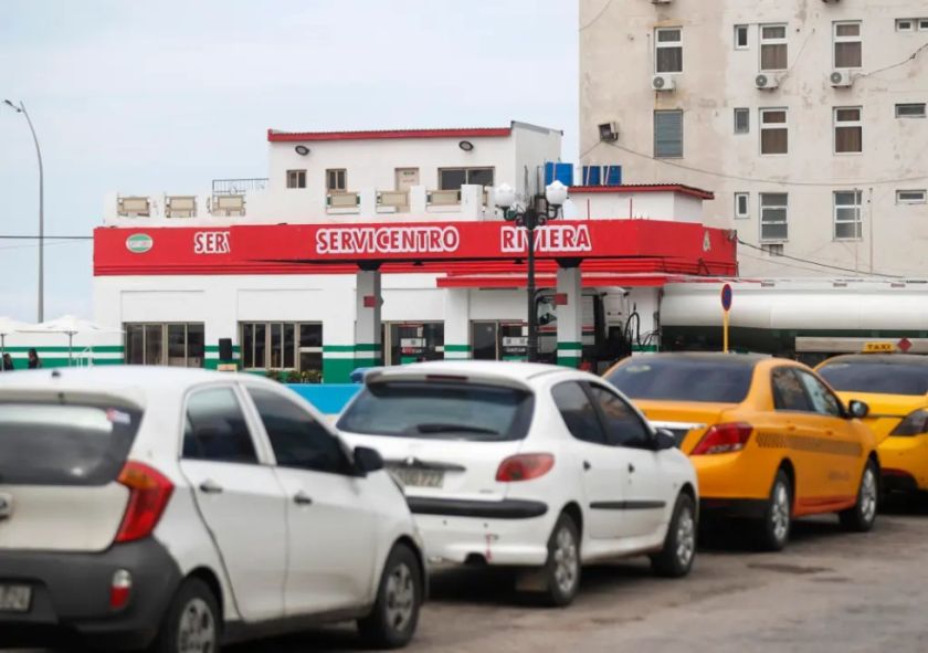 Cuba subirá el precio de los combustibles y acabará con el subsidio universal a la canasta básica