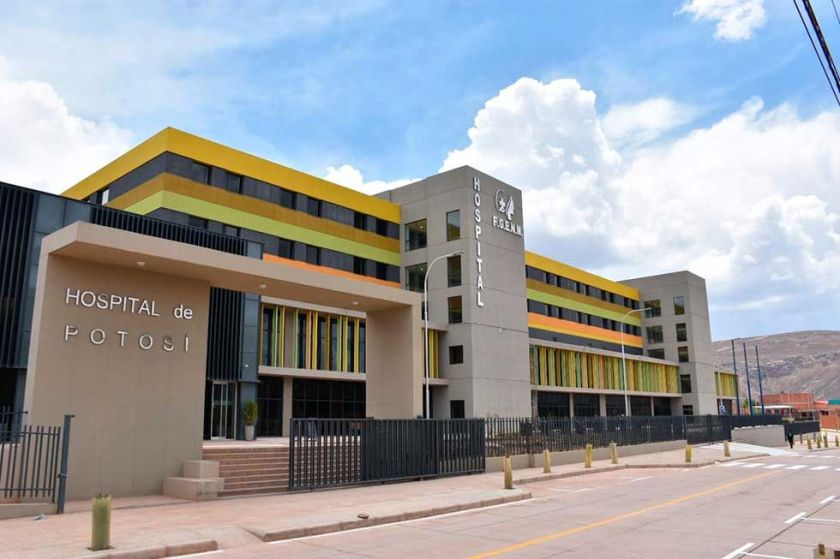 Hospital Natalini realizó una cirugía de urgencia