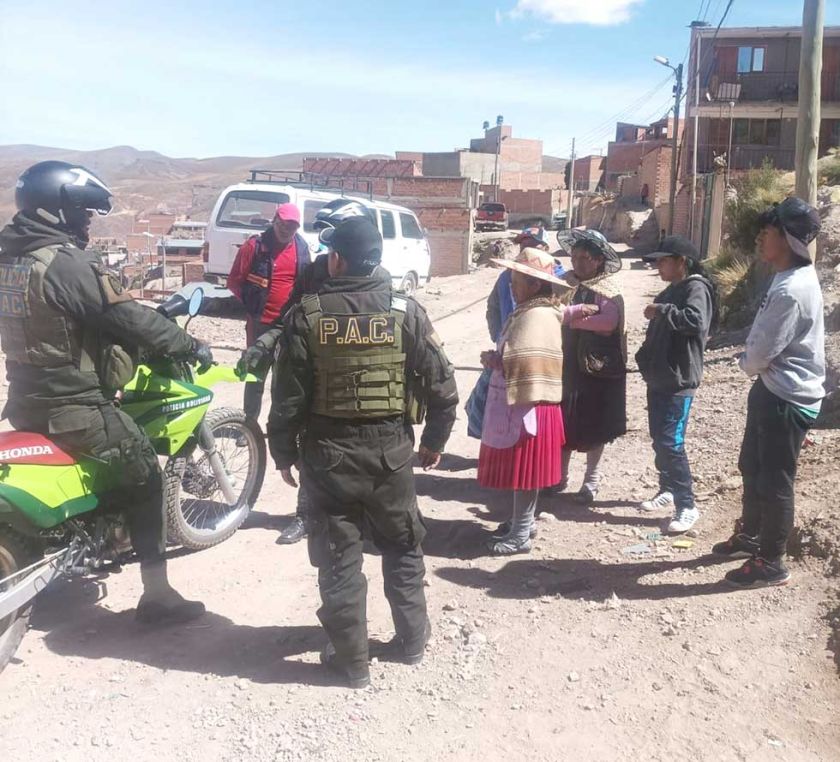 Policías cumplen rondas de patrullaje por toda la ciudad