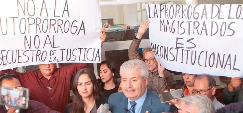 Magistrados abren Año Judicial con denuncia penal en su contra