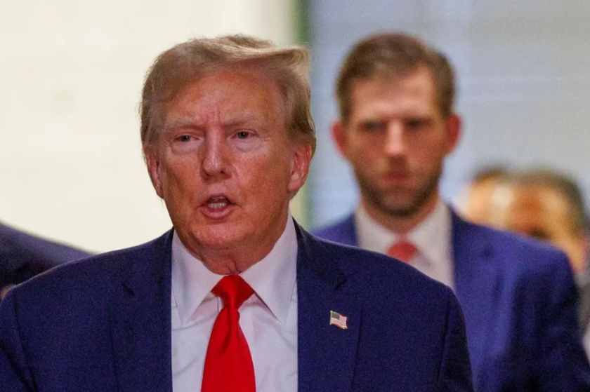 Trump se aferra a un rocambolesco argumento legal para seguir en la liza electoral