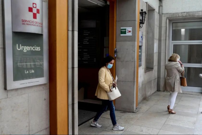 Los médicos de familia piden volver a la mascarilla obligatoria en los centros de salud