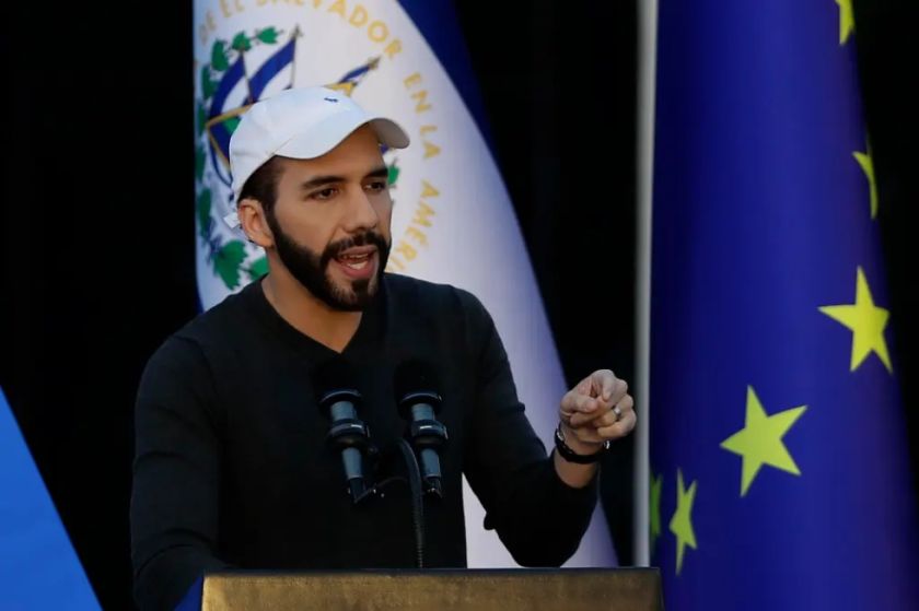 Bukele asegura que “no busca” una “reelección indefinida” en El Salvador