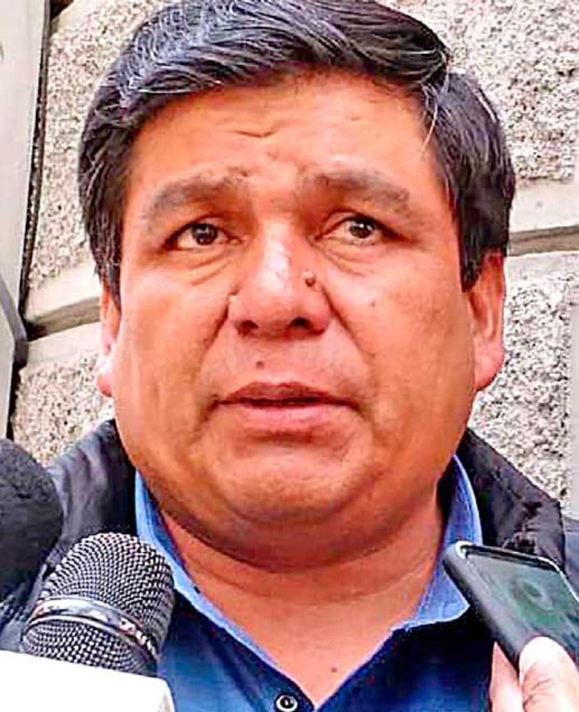 Aguilar asegura que Leaño tiene aceptación en Sucre