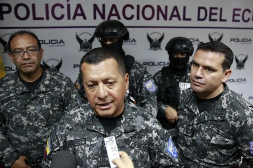 El diálogo evitó que el asalto al canal de televisión en Ecuador acabara en un baño de sangre
