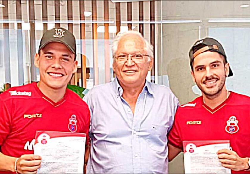 Guabirá se refuerza con Melgar y Villarroel