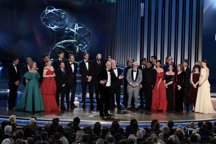 ‘Succession’ y ‘The Bear’ empatan con seis victorias en la 75 edición de los Emmy