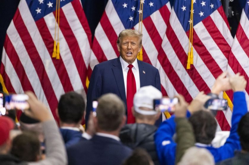 Donald Trump arrasa en los caucus de Iowa: “Es hora de que nuestro país se una”